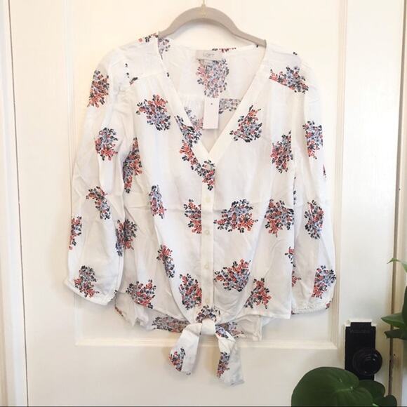 LOFT Tops - LOFT White Floral Knot Front Shirt